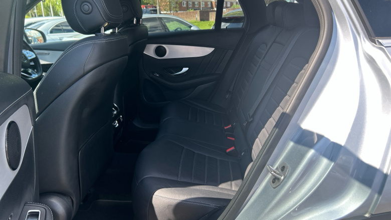 Mercedes-Benz GLC 300 4Matic AMG Line 5dr 9G-Tronic Petrol Estate